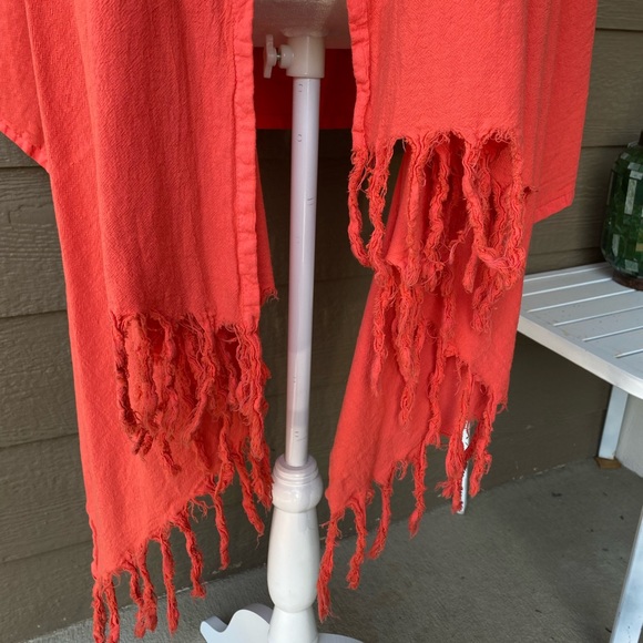 Maria de Guadalajara Womens poncho wrap Top Fringe Salmon Coral 100% cotton - Picture 4 of 8